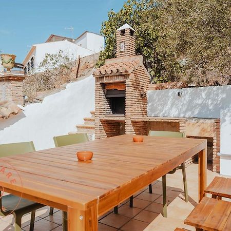 Spacious Home With Lovely Garden - Tcm Rincón de la Victoria Extérieur photo